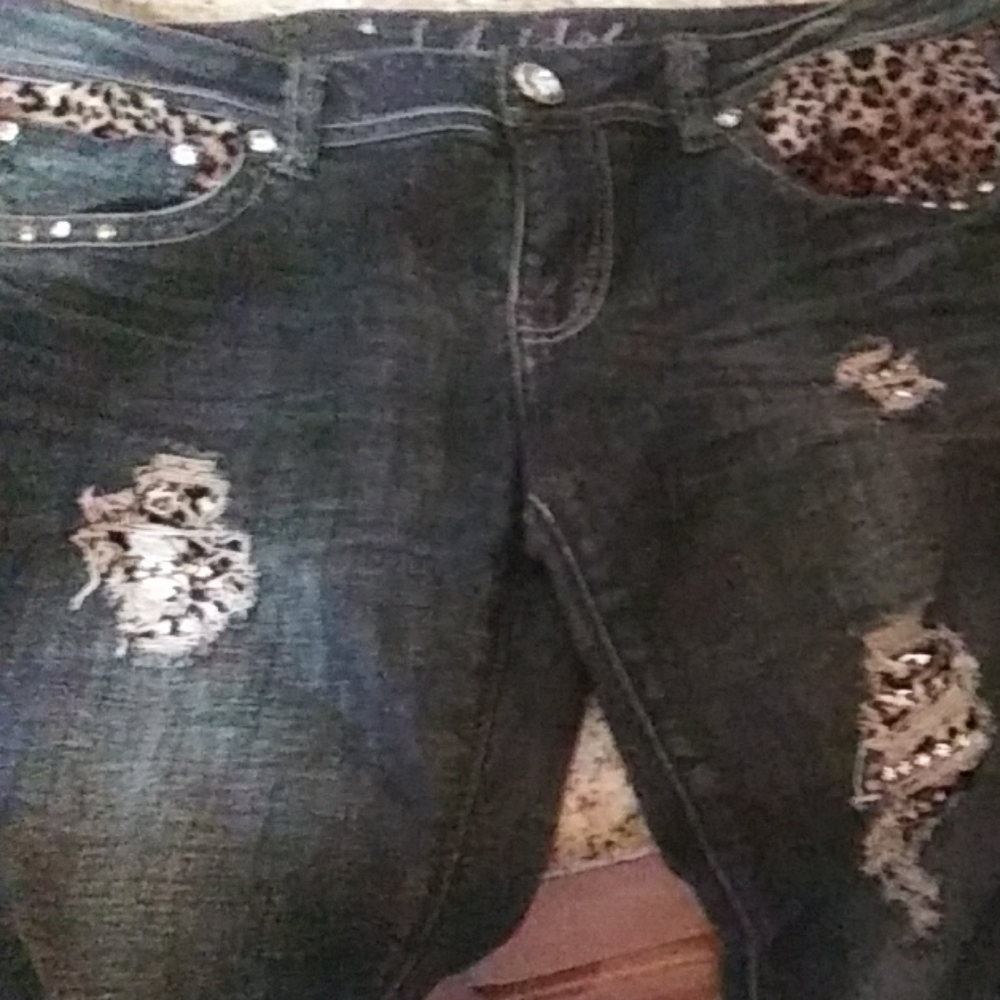 Women dark denim jeans